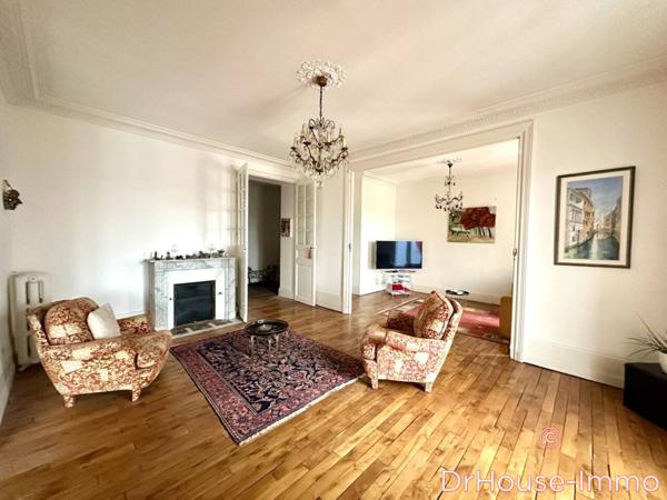 Appartement à vendre 6 pièces de 185 m²
