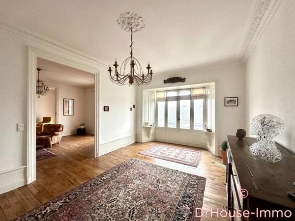 Appartement à vendre 6 pièces de 185 m²