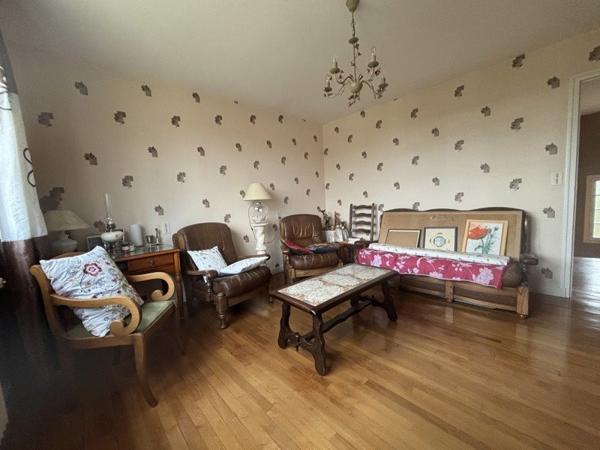 Maison à vendre |                                       Rosporden |                                        5 pièces  |  130 m²