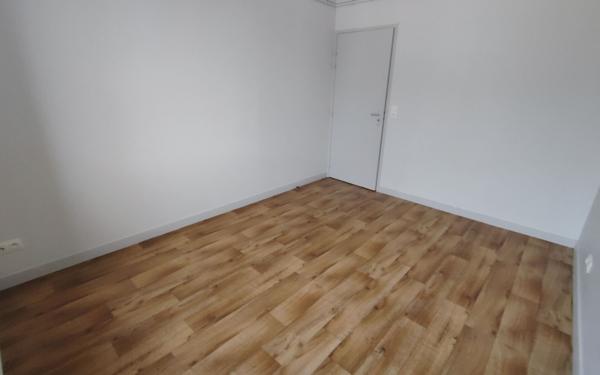Appartement à louer    2 pièces • 42 m2 La Souterraine