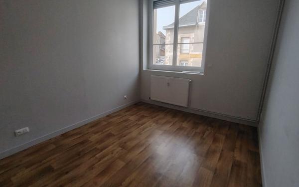 Appartement à louer    2 pièces • 42 m2 La Souterraine