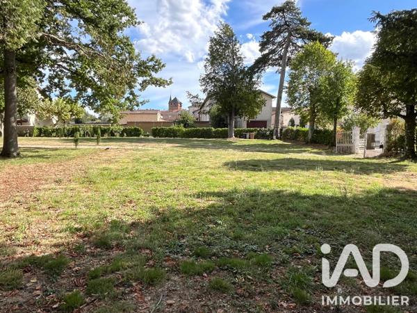 Terrain à vendre 450 m² Ambérieux-en-Dombes