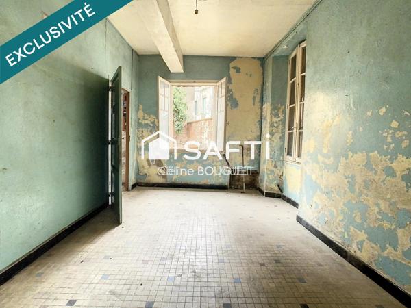 Ensemble immobilier à rénover au coeur de ville