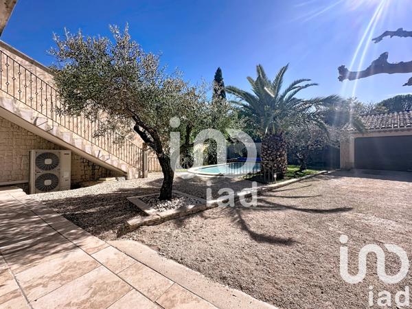 Maison à vendre 4 pièces 132 m² Sainte-Cécile-les-Vignes