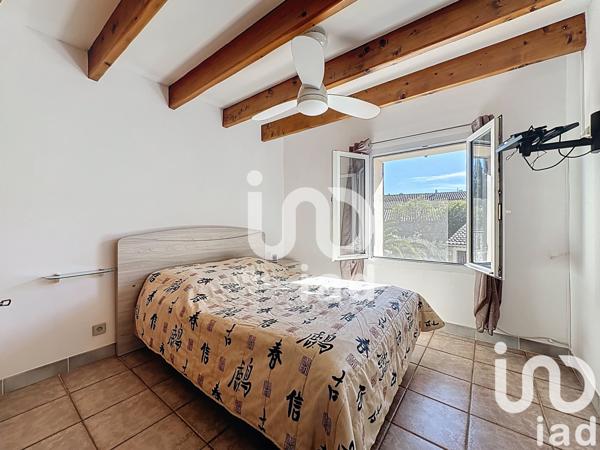 Maison à vendre 4 pièces 132 m² Sainte-Cécile-les-Vignes