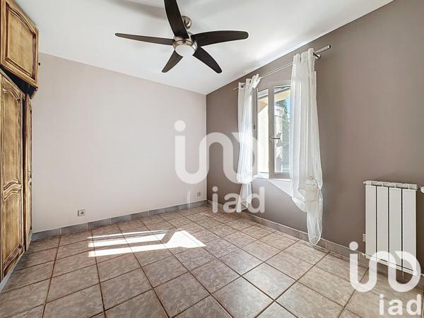 Maison à vendre 4 pièces 132 m² Sainte-Cécile-les-Vignes