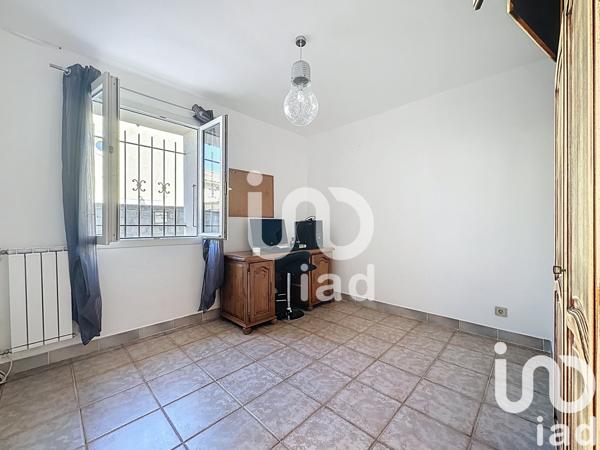 Maison à vendre 4 pièces 132 m² Sainte-Cécile-les-Vignes