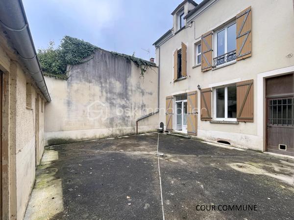 Immeuble mixte de 122 m²