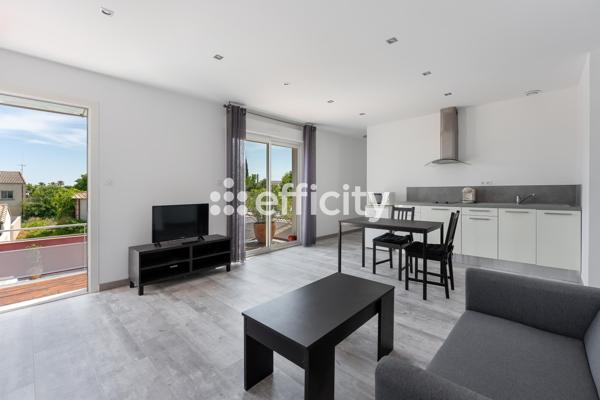 Maison
         7 pièces
        - 169 m² 465 000 € *