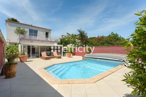 Maison
         7 pièces
        - 169 m² 465 000 € *