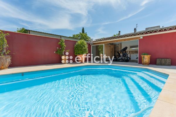 Maison
         7 pièces
        - 169 m² 465 000 € *