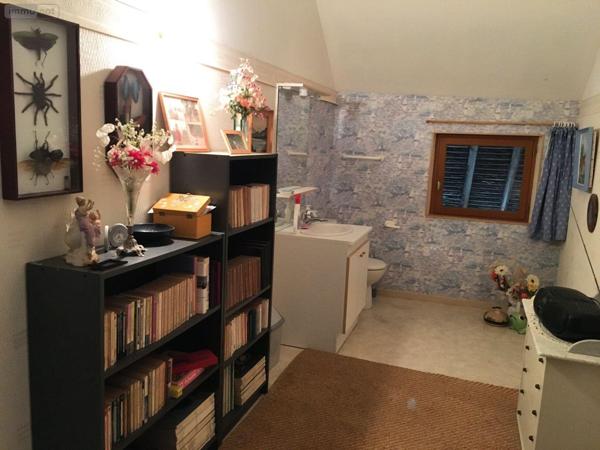 Maison à restaurer à vendre à Saint-Sernin-du-Bois en Saône-et-Loire (71200), ref : 13744/322