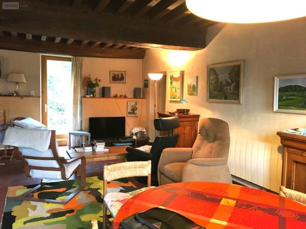 Maison à restaurer à vendre à Saint-Sernin-du-Bois en Saône-et-Loire (71200), ref : 13744/322
