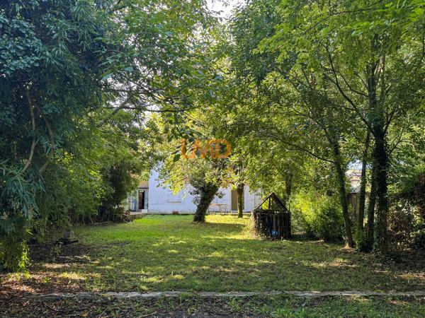 Maison de Maître à Nozières