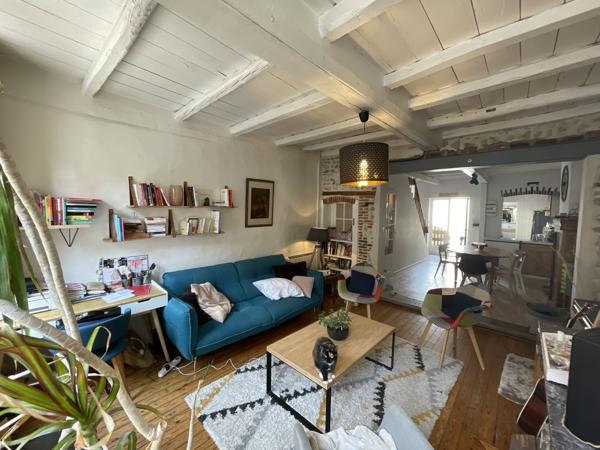 Maison
         7 pièces
        - 123 m² Exclusivité 219 000 €*