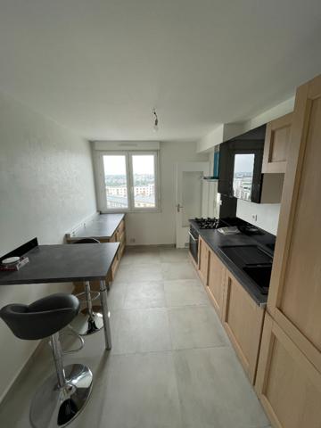 A LOUER BREST APPARTEMENT T4 DOURJACQ PARFAIT ETAT