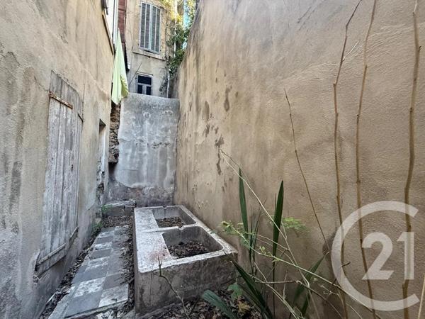 Appartement Local à vendre  1 pièce - 54 m 2   MARSEILLE  - 13001