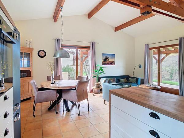 Maison dans un village de vacances à Gourdon