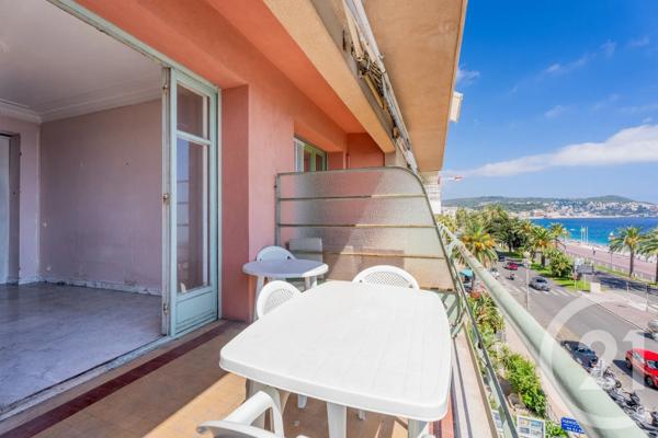 Appartement F2 à vendre  3 pièces - 92,01 m 2   NICE  - 06
