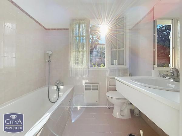 Maison à vendre 4 pièces 114m² Grimaud (83310)
