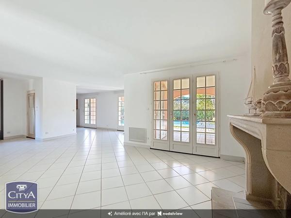 Maison à vendre 4 pièces 114m² Grimaud (83310)