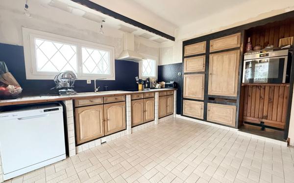 Maison à vendre    5 pièces •  Aire-sur-l'Adour