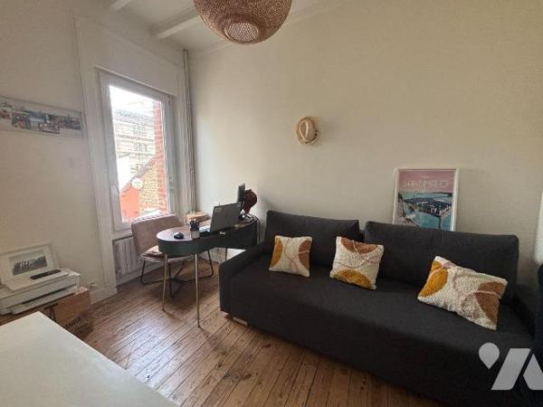 NOUVEAUTE ! Etude Trente-Cinq Notaires 

RARE A LA VENTE ! 

Au coeur de Rochebonne, au pie...