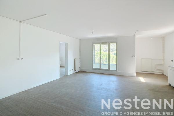 Appartement Draguignan - T4 de 80 m² avec ASCENSEUR et BALCON
