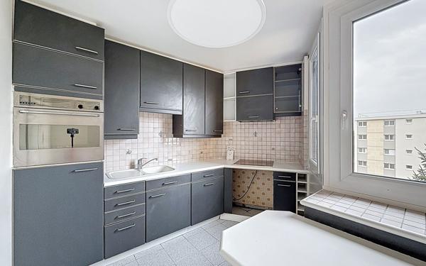 Appartement à vendre    4 pièces • 106,67 m2 Montigny-le-Bretonneux