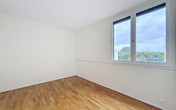 Appartement à vendre    4 pièces • 106,67 m2 Montigny-le-Bretonneux