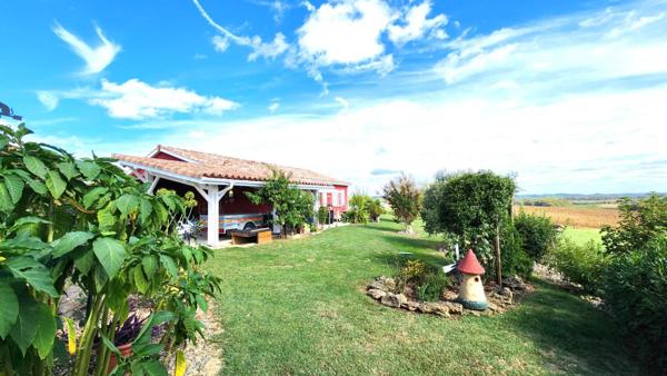 Maison VUE PYRENNEES - 4 chambres - 102 m2