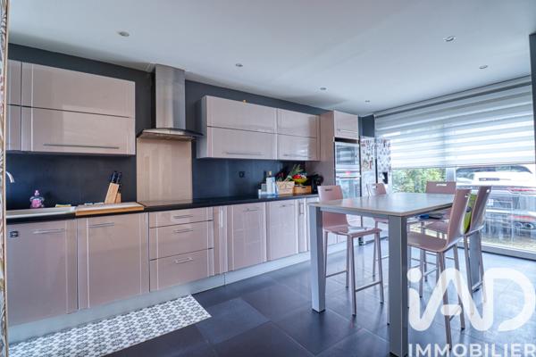 Maison à vendre 8 pièces 200 m² Champagne-sur-Oise