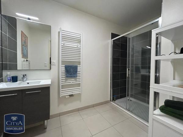 Appartement à louer 2 pièces 45.3m²