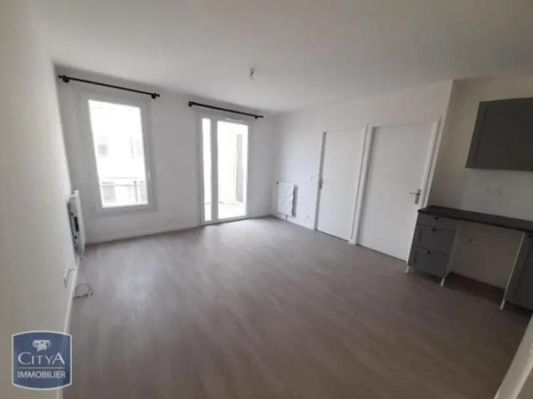Appartement à louer 2 pièces 41.01m² Melun (77000)