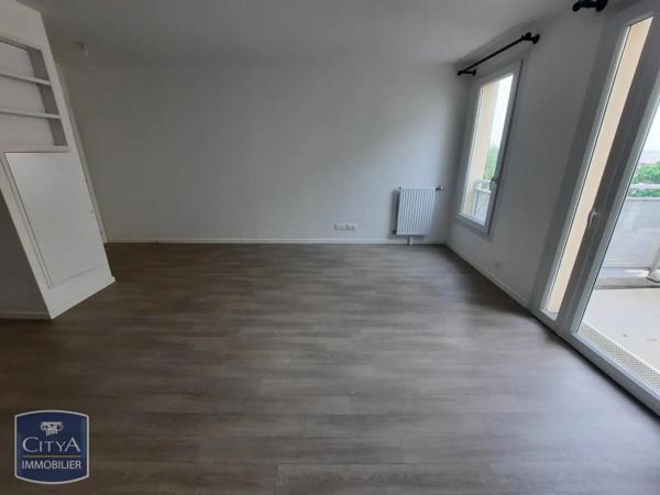 Appartement à louer 2 pièces 41.01m² Melun (77000)