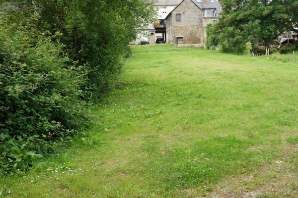 Terrain à Batir à vendre à Châteauneuf-d'Ille-et-Vilaine en Ille-et-Vilaine (35430), ref : 103/777