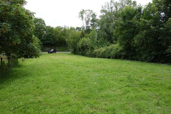 Terrain à Batir à vendre à Châteauneuf-d'Ille-et-Vilaine en Ille-et-Vilaine (35430), ref : 103/777