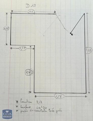 Parking à louer 4.4m² Antibes (06600)