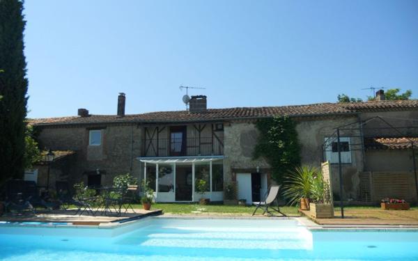 Maison à louer    5 pièces •  Montpinier