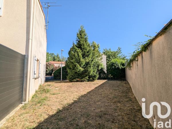 Maison à vendre 6 pièces 122 m² Ruelle-sur-Touvre