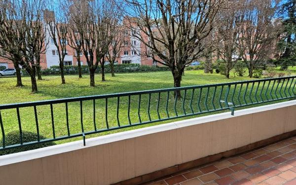 Appartement à vendre    2 pièces • 61,18 m2 Caluire-et-Cuire
