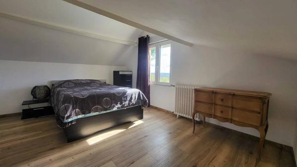 Maison de caractère, 182 m2habitables, vue panoramique, la Force proche Bergerac