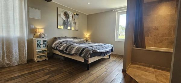 Maison de caractère, 182 m2habitables, vue panoramique, la Force proche Bergerac