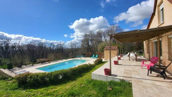 Maison de caractère, 182 m2habitables, vue panoramique, la Force proche Bergerac