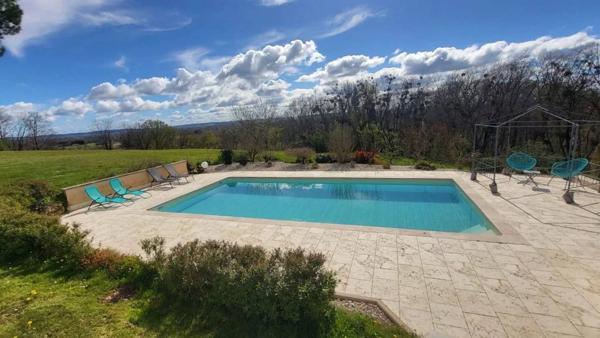 Maison de caractère, 182 m2habitables, vue panoramique, la Force proche Bergerac