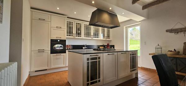 Maison de caractère, 182 m2habitables, vue panoramique, la Force proche Bergerac