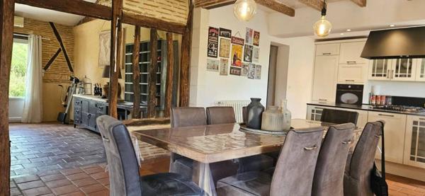 Maison de caractère, 182 m2habitables, vue panoramique, la Force proche Bergerac