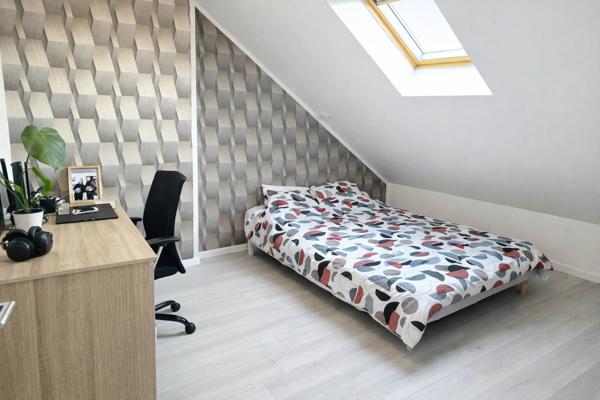 Maison 7 pièce(s) 5 chambre(s) 127.61 m²