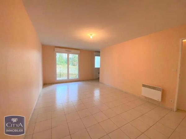 Appartement à louer 2 pièces 47.5m²