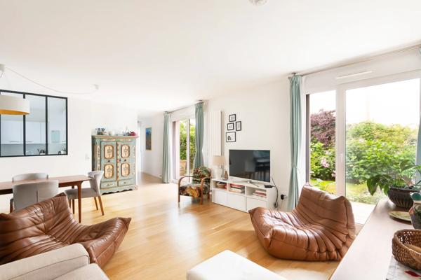 Appartement Paris 18e - RUE DU RUISSEAU / JULES JOFFRIN